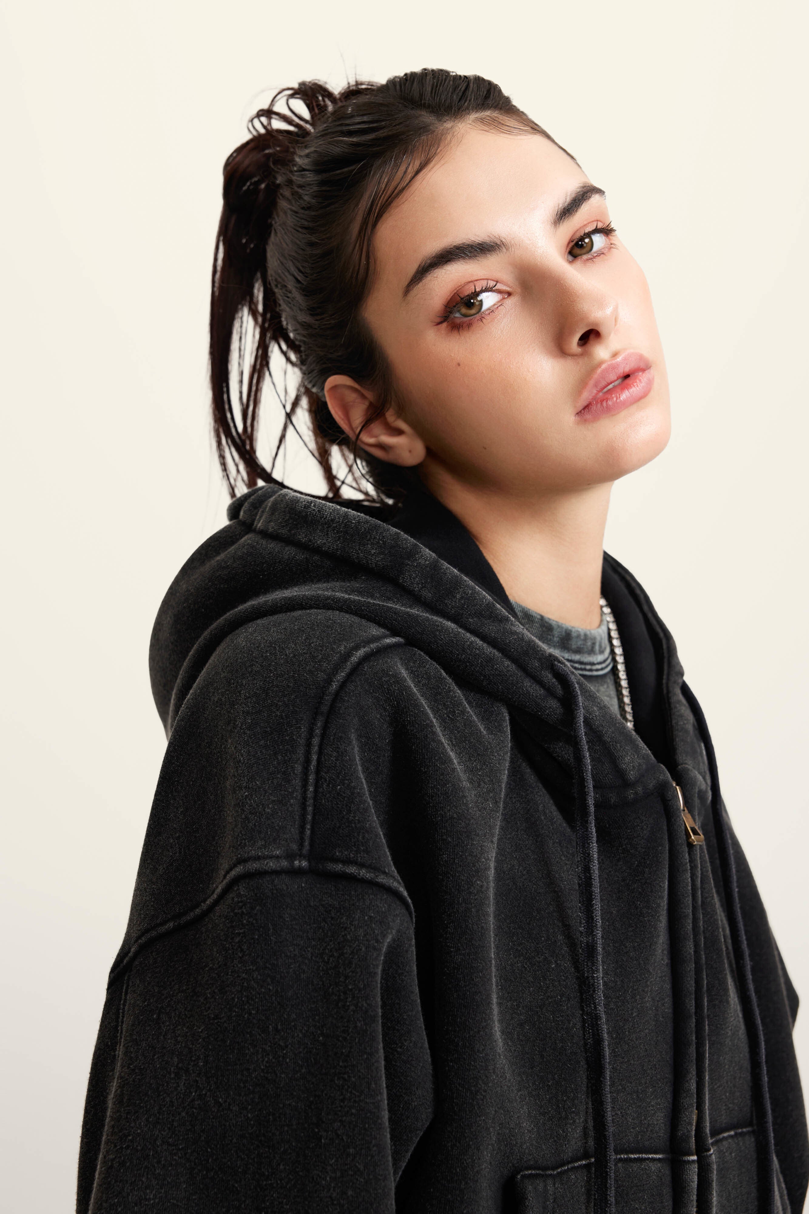 400GSM Women’s Vintage-Wash Cropped Zip-Up Hoodie Snow wash