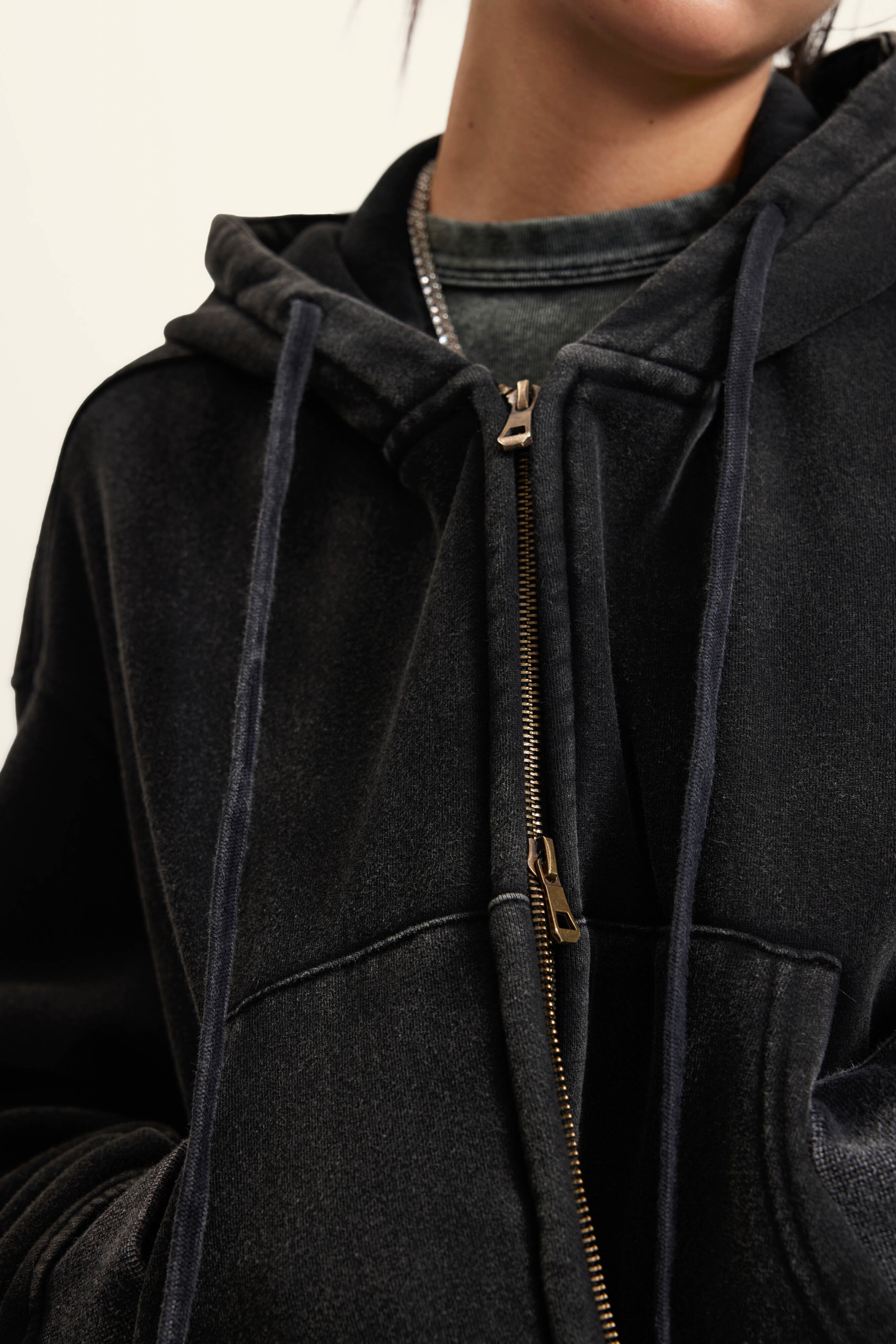400GSM Women’s Vintage-Wash Cropped Zip-Up Hoodie Snow wash